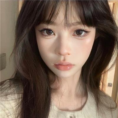 白面包车里的人